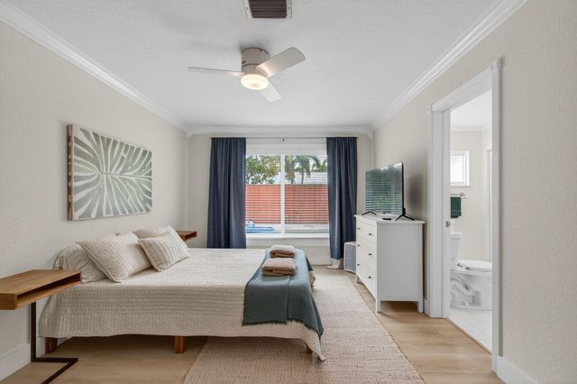 802 Mallard Drive, Delray Beach, FL 33444