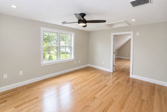 13 Northville Village 13, Whitman, MA 02382