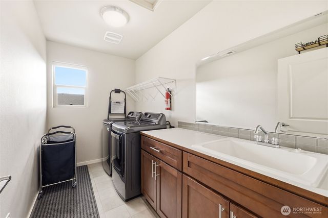 22509 SE 283rd Street, Maple Valley, WA 98038