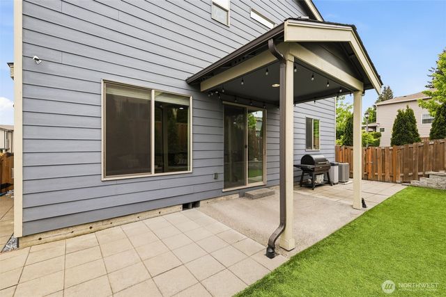 22509 SE 283rd Street, Maple Valley, WA 98038