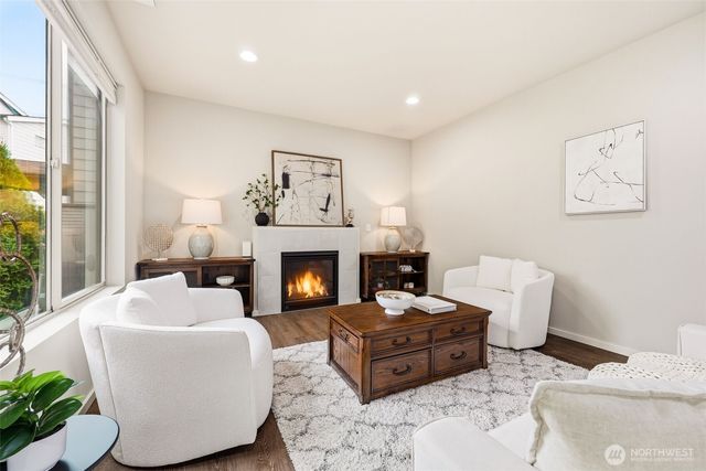 22509 SE 283rd Street, Maple Valley, WA 98038