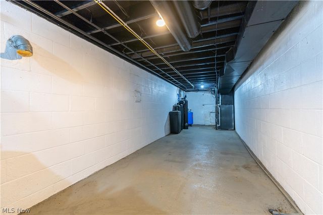 27708 Winona Road, Salem, OH 44460