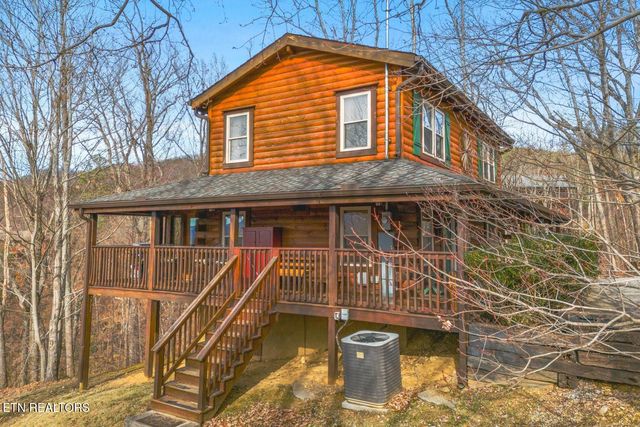 923 Pine Cove Way, Gatlinburg, TN 37738