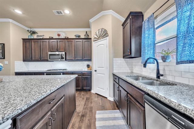 6000 Dunnlevy Drive, Fort Worth, TX 76179