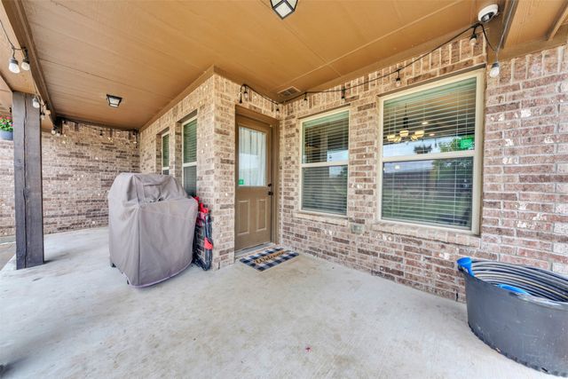 6000 Dunnlevy Drive, Fort Worth, TX 76179