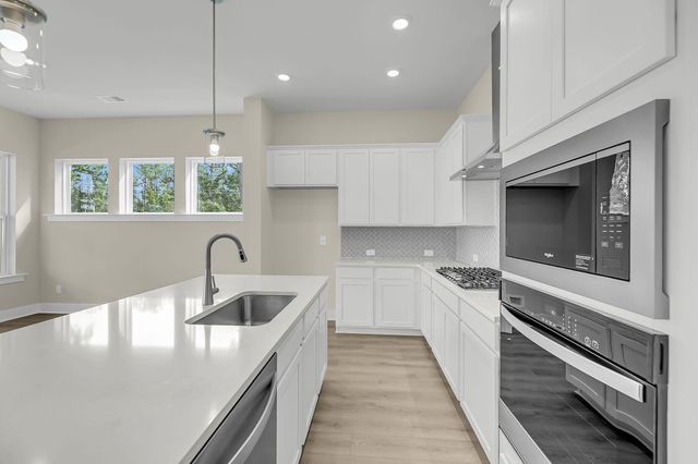 338 Trailmore Lane, Summerville, SC 29486