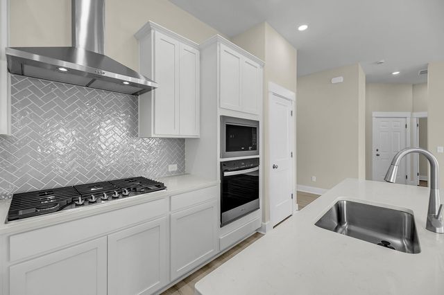 338 Trailmore Lane, Summerville, SC 29486