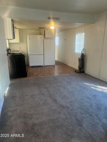 5812 N DAHLIA Street, Casa Grande, AZ 85122