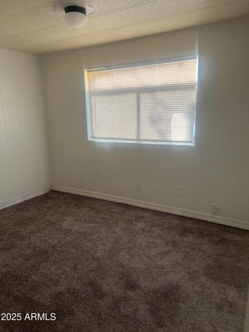 5812 N DAHLIA Street, Casa Grande, AZ 85122