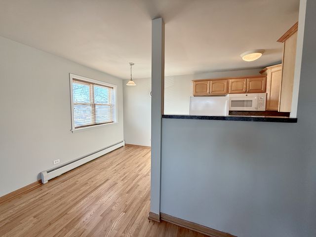 4600 N CUMBERLAND Avenue 101, Chicago, IL 60656