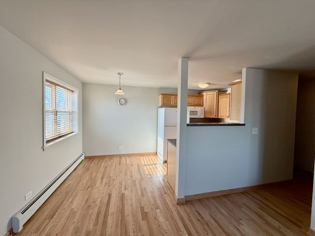 4600 N CUMBERLAND Avenue 101, Chicago, IL 60656