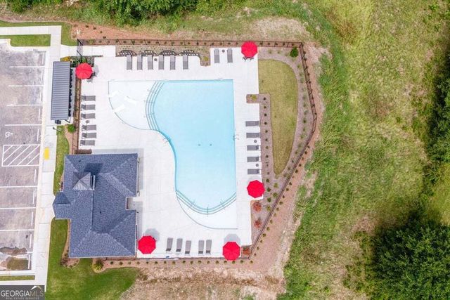 1335 Windance Lake Drive, Loganville, GA 30052