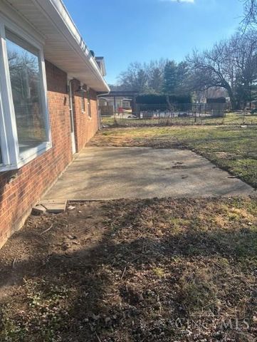 5263 Tallawanda Drive, Fairfield, OH 45014