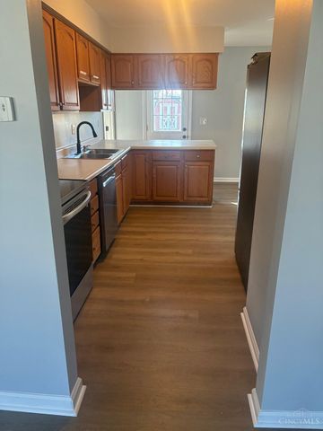 5263 Tallawanda Drive, Fairfield, OH 45014