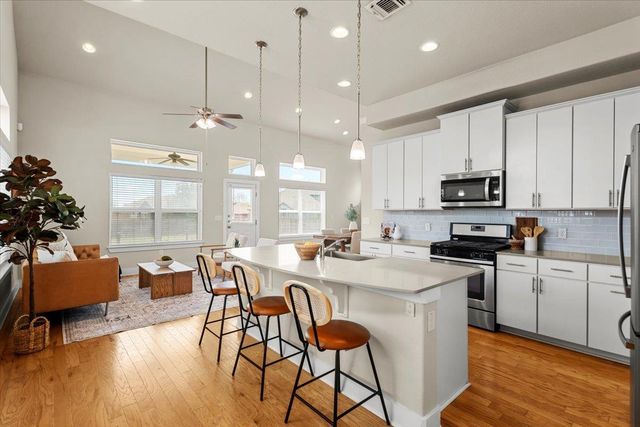 7001 Brick Slope PATH, Austin, TX 78744