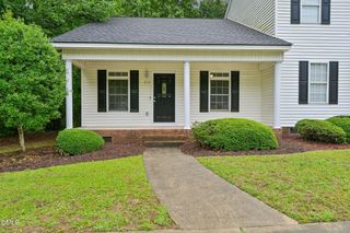 212 Saint James Court, Clayton, NC 27520