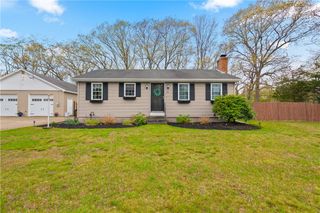 11 Crowell Street, Cumberland, RI 02864