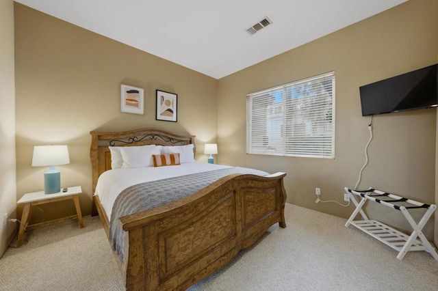 81150 Golf View Drive, La Quinta, CA 92253