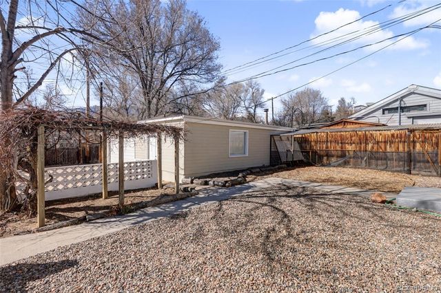 2415 W Uintah Street, Colorado Springs, CO 80904