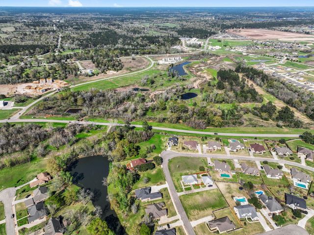 138 Harley Drive, Montgomery, TX 77356