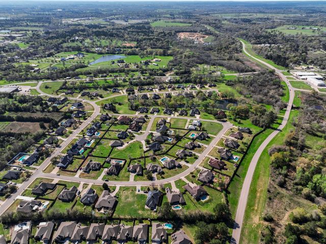 138 Harley Drive, Montgomery, TX 77356
