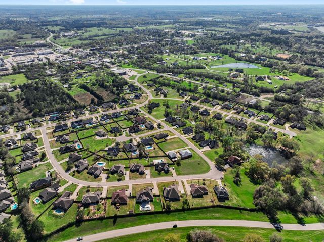 138 Harley Drive, Montgomery, TX 77356