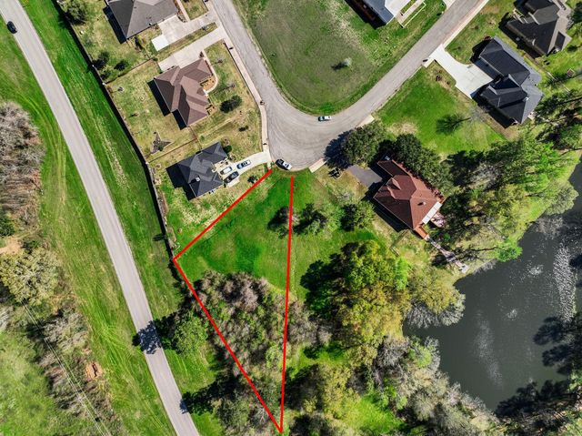 138 Harley Drive, Montgomery, TX 77356