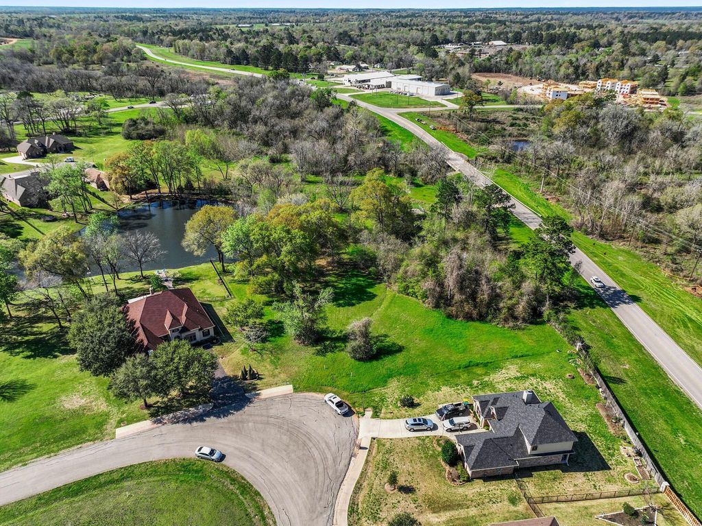 138 Harley Drive, Montgomery, TX 77356