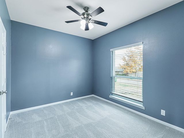 508 Castlegate Street, Howe, TX 75459