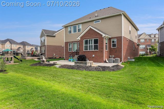 47783 Leland Drive, Northville Township, MI 48168