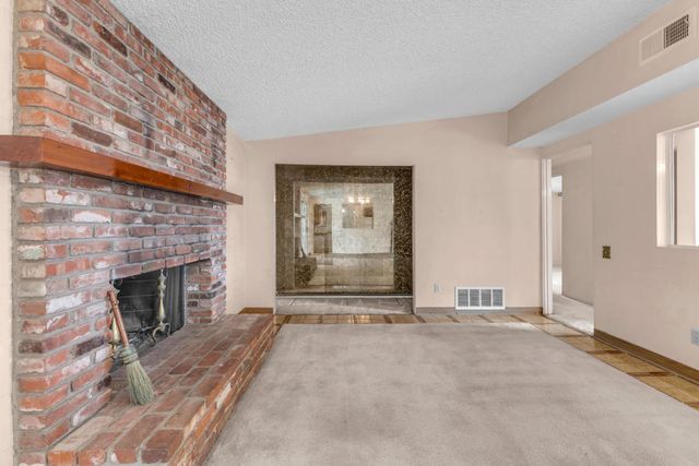 74127 Velardo Drive, Palm Desert, CA 92260