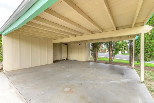 74127 Velardo Drive, Palm Desert, CA 92260