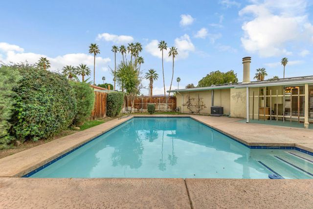 74127 Velardo Drive, Palm Desert, CA 92260