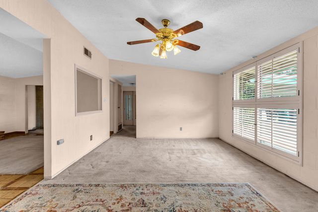 74127 Velardo Drive, Palm Desert, CA 92260