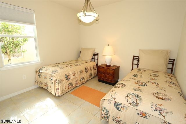 8484 Benelli CT, Naples, FL 34114