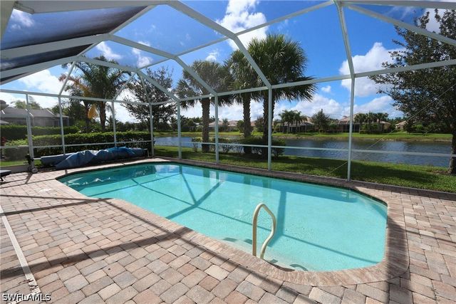 8484 Benelli CT, Naples, FL 34114