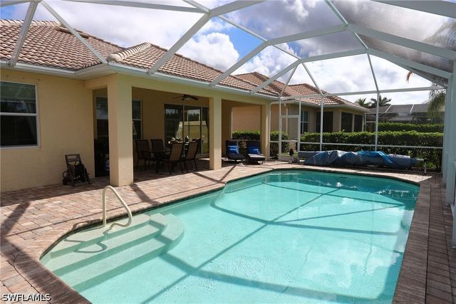 8484 Benelli CT, Naples, FL 34114