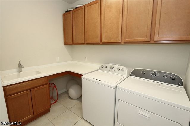 8484 Benelli CT, Naples, FL 34114