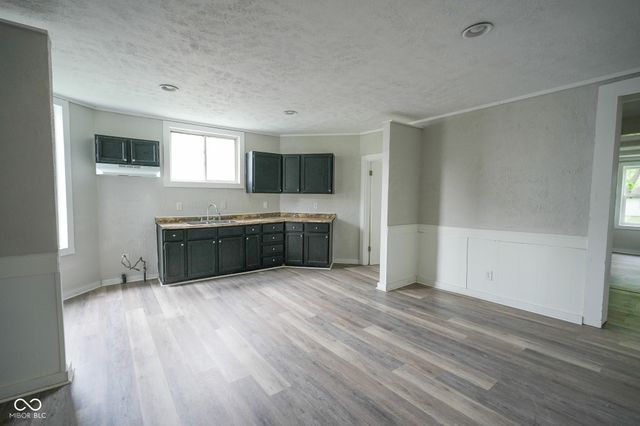 2417 Pearl Street, Anderson, IN 46016