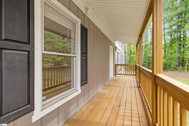 421 Wood Road, Taylors, SC 29687