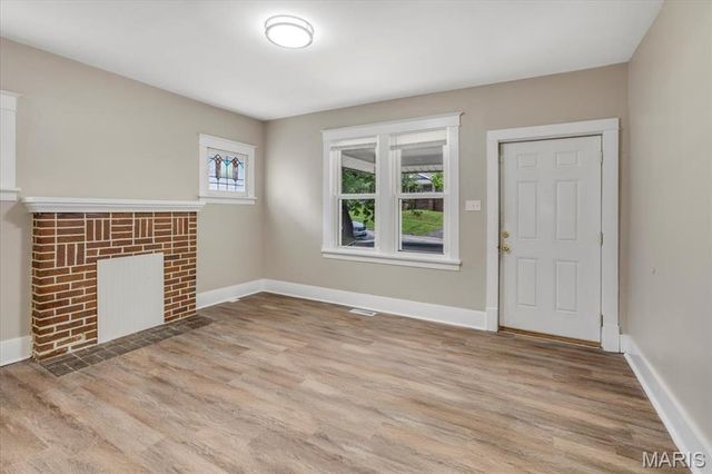 2424 Gothland Avenue, Overland, MO 63114