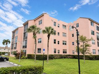 2841 Somerset Drive 107, Lauderdale Lakes, FL 33311