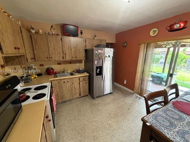9385-9387 SW 37th Street, Miami, FL 33165
