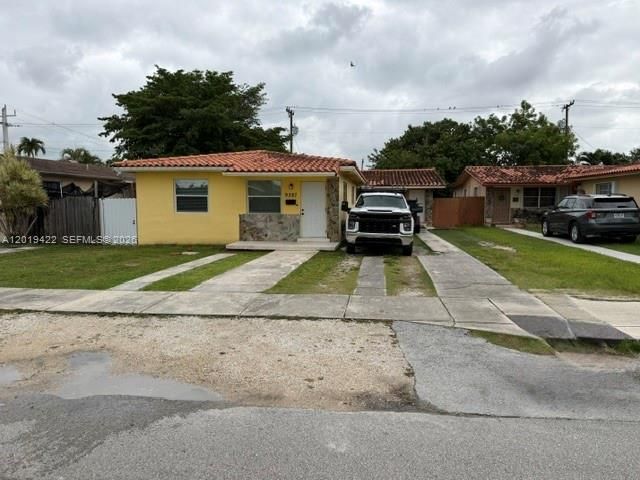 9385-9387 SW 37th Street, Miami, FL 33165