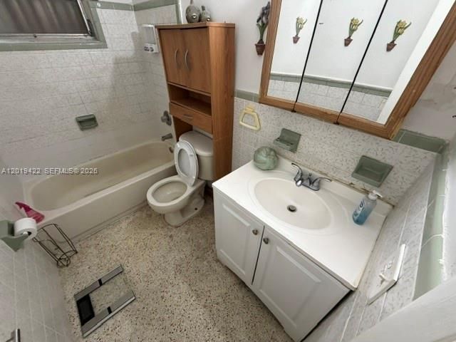 9385-9387 SW 37th Street, Miami, FL 33165