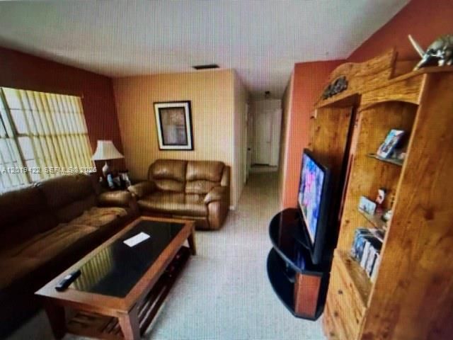 9385-9387 SW 37th Street, Miami, FL 33165