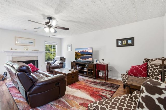 658 Bartow Drive, Dacula, GA 30019