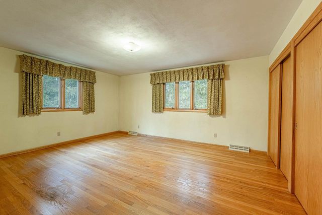 6689 Purcell Road, Belleville, WI 53508