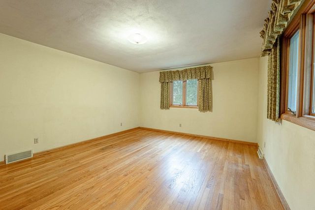 6689 Purcell Road, Belleville, WI 53508