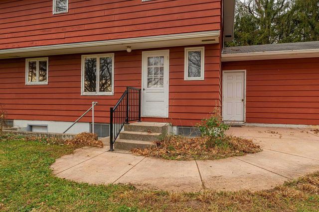 6689 Purcell Road, Belleville, WI 53508